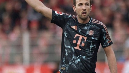 德甲一场3-1，让凯恩夺冠难了！拜仁2主力赛季报销+仅领先药厂3分