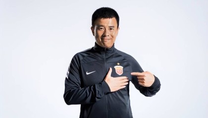 孙祥在上港队管理层表现不俗，未来将继续挑大梁，值得期待